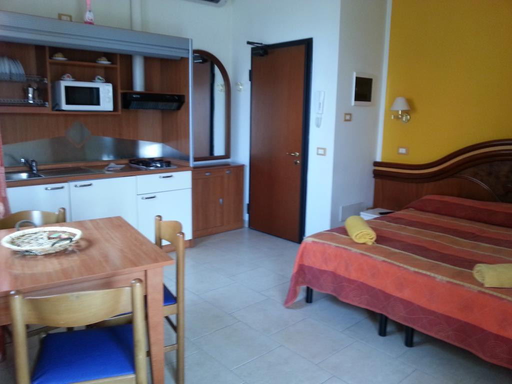 ريميني Residence La Villetta المظهر الخارجي الصورة