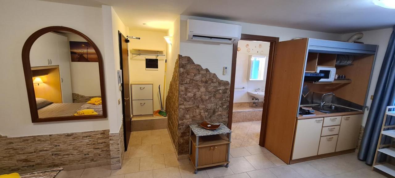 ريميني Residence La Villetta المظهر الخارجي الصورة