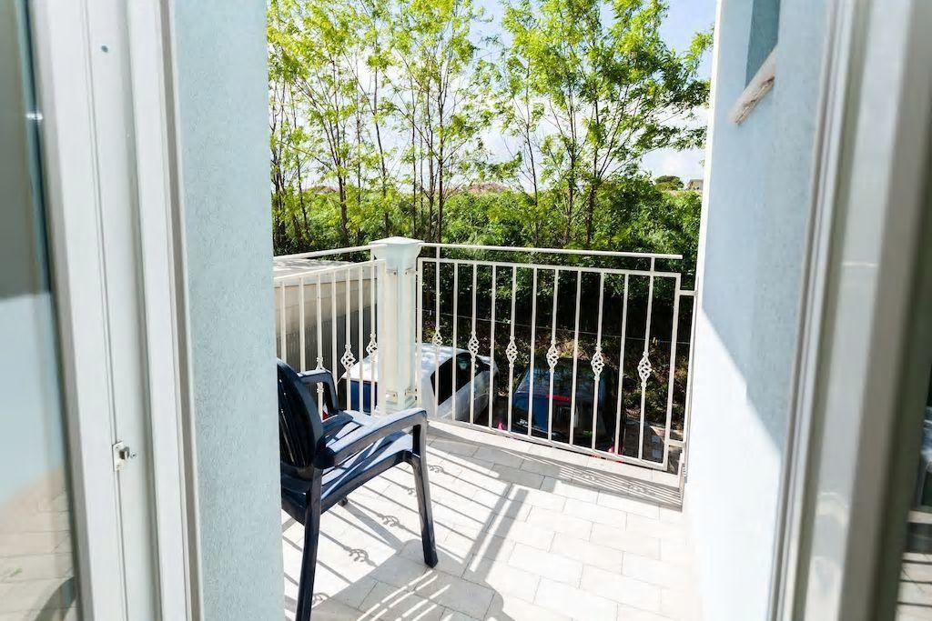 ريميني Residence La Villetta المظهر الخارجي الصورة