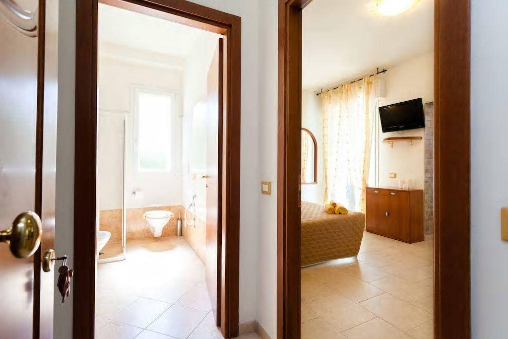 ريميني Residence La Villetta المظهر الخارجي الصورة