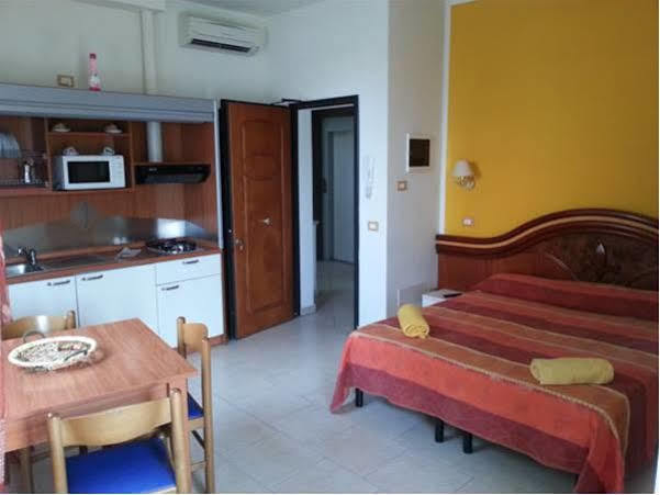 ريميني Residence La Villetta المظهر الخارجي الصورة