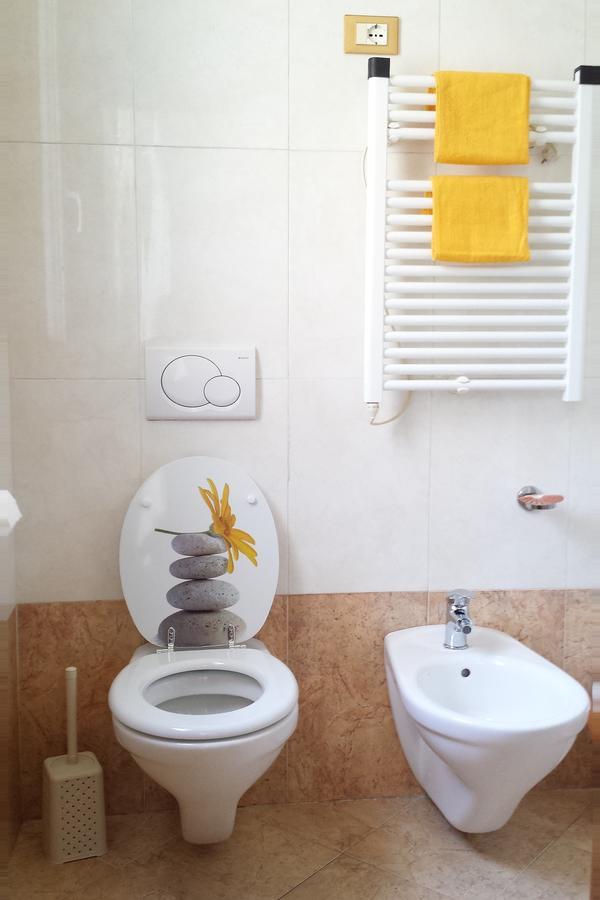 ريميني Residence La Villetta المظهر الخارجي الصورة