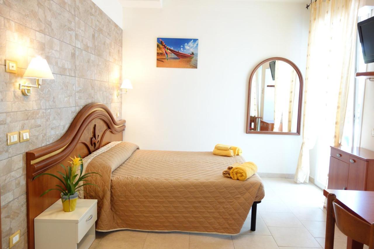 ريميني Residence La Villetta المظهر الخارجي الصورة